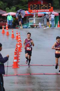 BIB: 220, 1682, 3400
                            <button type="button" onclick="openModal(5725081)" class="btn btn-primary btn-sm float-right btn-popup" data-toggle="modal" data-target=".modal-high-quality">
                        <i class="fas fa-shopping-cart"></i> Add to Cart
                    </button>
                                            <button type="button" onclick="isThisMe(5725081, true)" class="btn btn-success btn-sm float-right btn-popup btn-isme hidden" data-toggle="tooltip" data-placement="bottom" title="นี่คือรูปของคุณใช่ไหม คลิกที่นี่เพื่อเอาเข้าอัลบั้ม">
                        <i class="fas fa-plus"></i> Add to album
                    </button>
                    <button type="button" onclick="isThisMe(5725081, false)" class="btn btn-warning btn-sm float-right btn-popup btn-isnotme hidden">
                        <i class="fas fa-ban"></i> Remove from album
                    </button>